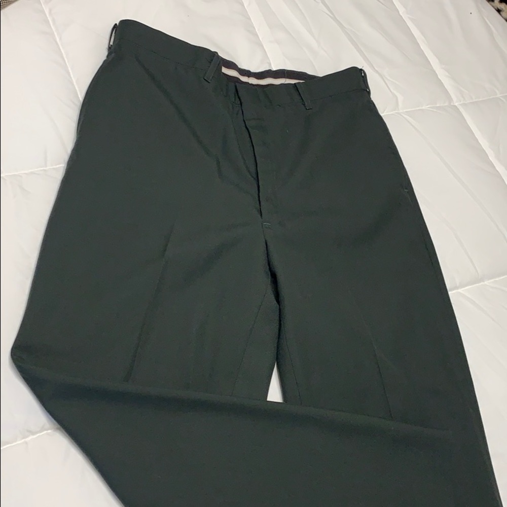 Green trouser